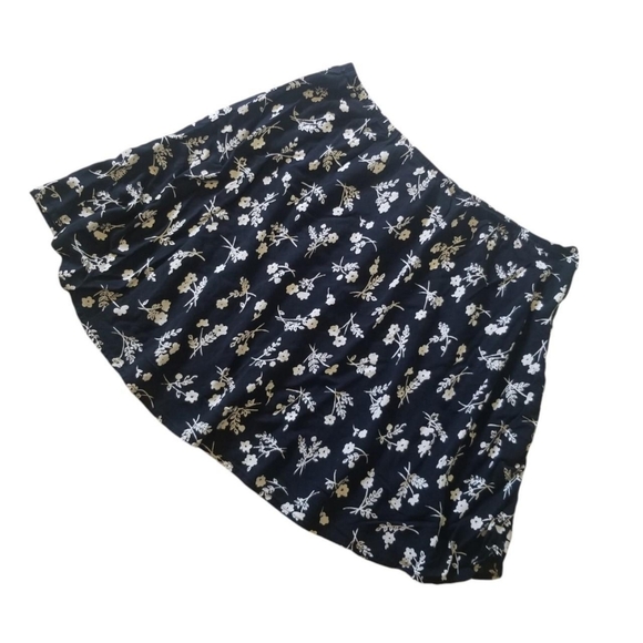 Vintage Cotton Ginny Plus Floral Skirt - Picture 2 of 6